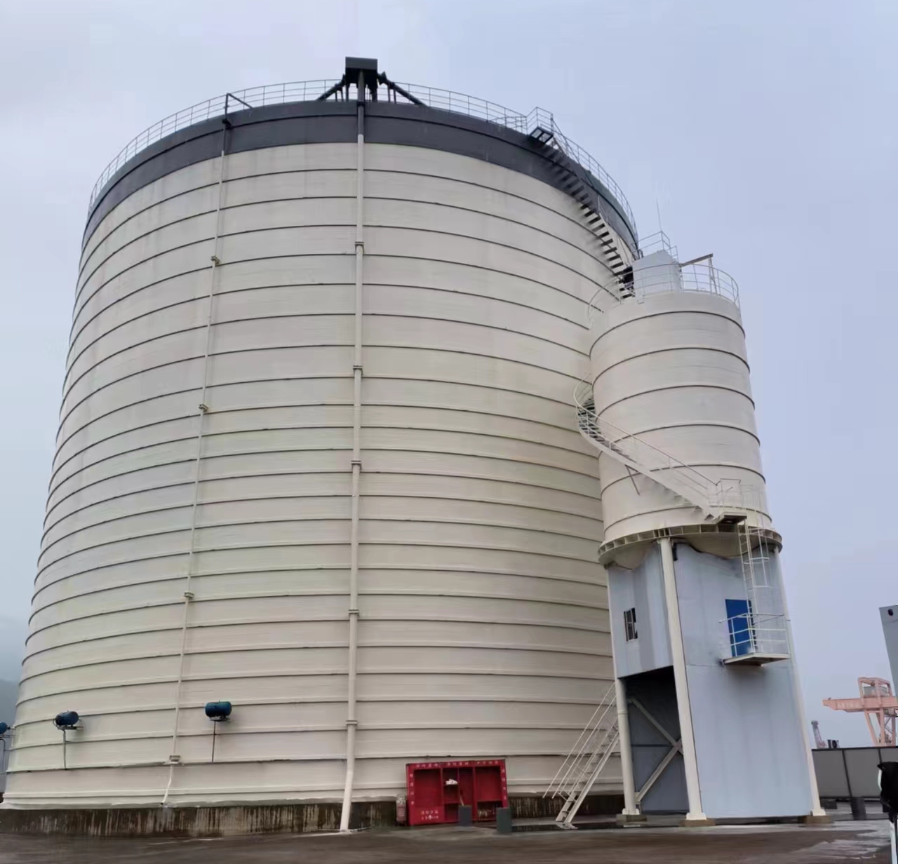 阳日镇10万吨水泥钢板库